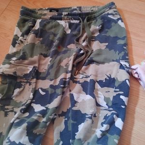 Camo pants